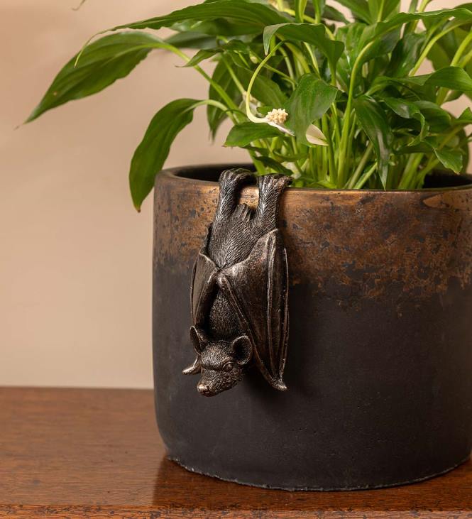 Yard & Garden Plow & Hearth Bat Pot Buddy Pot Hanger NFLB324