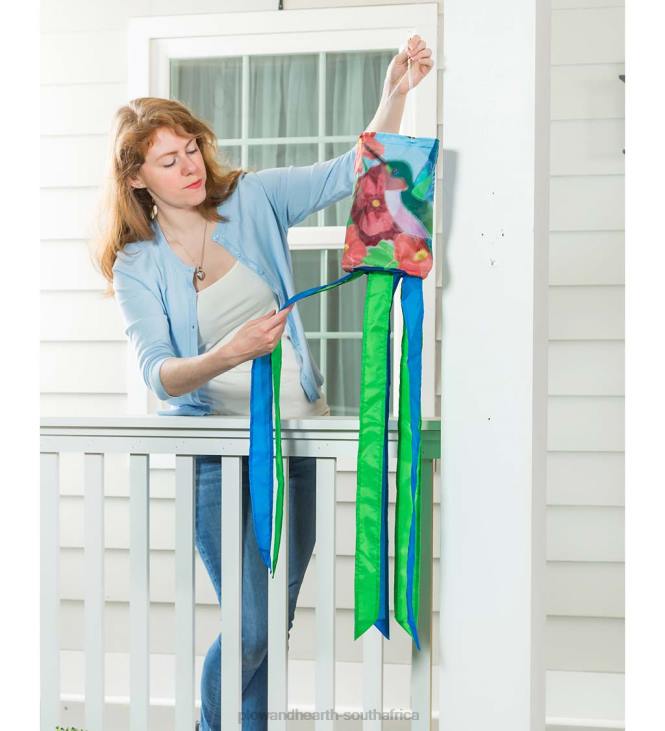 Yard & Garden Plow & Hearth Nature-Inspired Solar LED Motion Windsock - Butterfly NFLB132