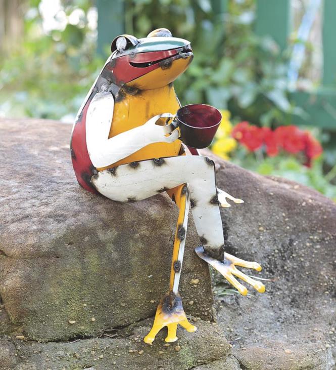 Yard & Garden Plow & Hearth Recycled Metal Coffee Frog Garden Art NFLB81