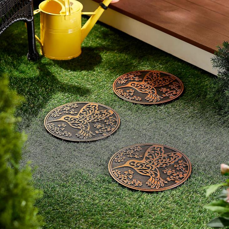 Yard & Garden Plow & Hearth Recycled Rubber Stepping Stones, Set of 3 - Hummingbird NFLB263