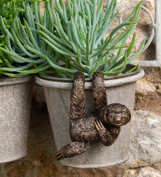 Yard & Garden Plow & Hearth Sloth Pot Buddy Pot Hanger NFLB237