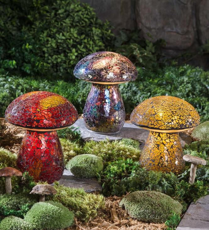 Yard & Garden Plow & Hearth Glass Mosaic Mushroom Lawn Ornament - Amber NFLB420