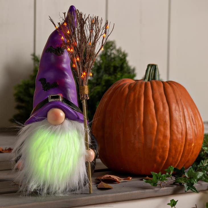 Yard & Garden Plow & Hearth Halloween Gnome with Lighted Broom and Color-Changing Beard - Purple NFLB427