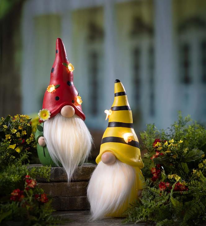 Yard & Garden Plow & Hearth Indoor/Outdoor Bee Gnome Statue NFLB167