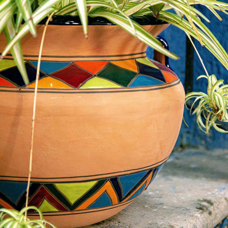 Yard & Garden Plow & Hearth Extra Large Multicolored Talavera Chata Planter NFLB935
