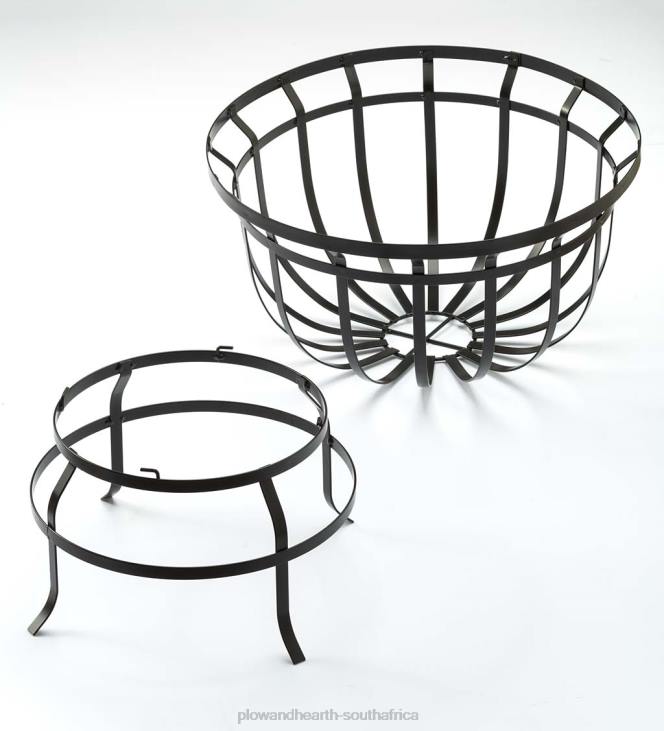 Yard & Garden Plow & Hearth Footed Metal Basket Planter with Coco Liner NFLB914