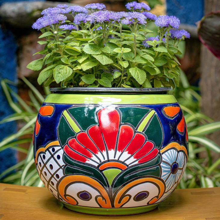 Yard & Garden Plow & Hearth Green Talavera Baul Planter NFLB944