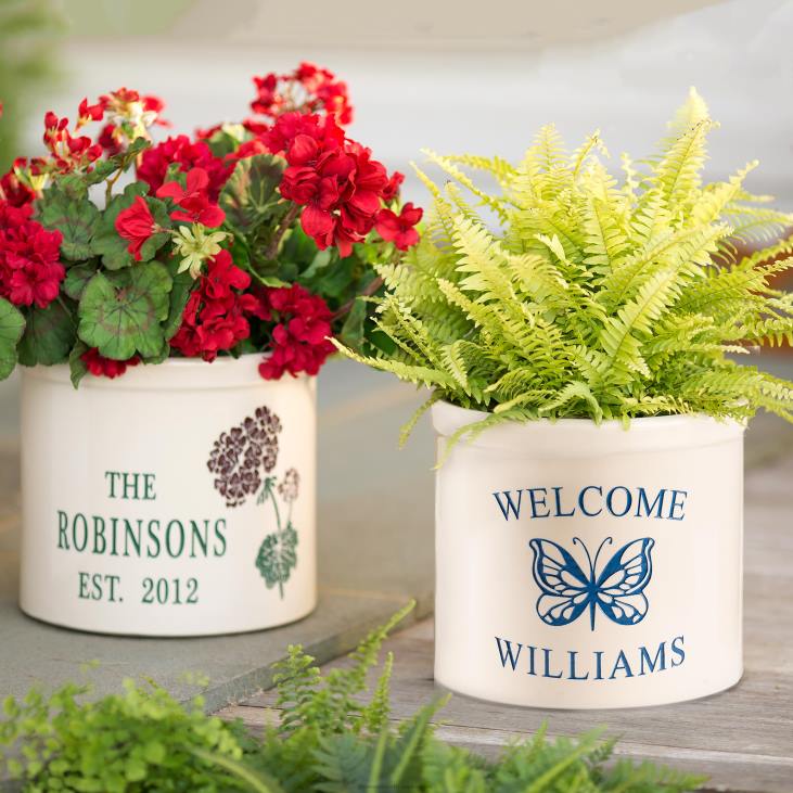 Yard & Garden Plow & Hearth Personalized Stoneware Welcome Crock with Butterfly - Black NFLB975