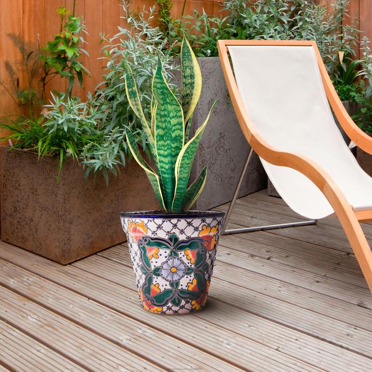 Yard & Garden Plow & Hearth White Talavera Planter NFLB971