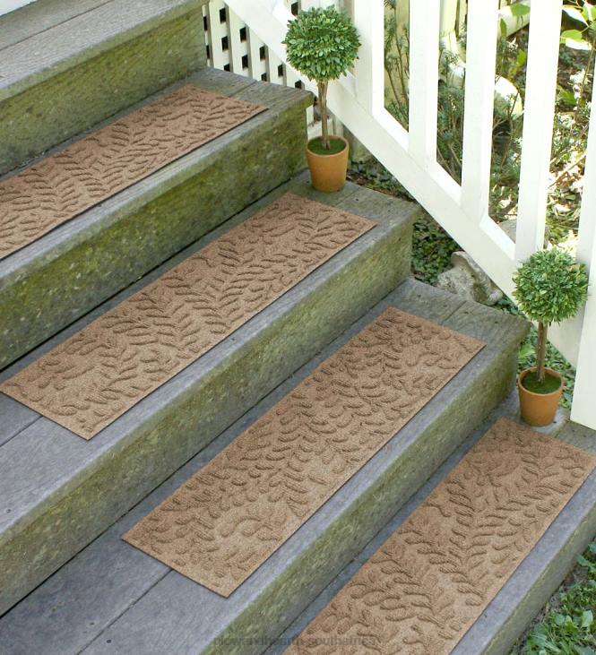 Yard & Garden Plow & Hearth Boxwood Stair Treads - Gray NFLB1009