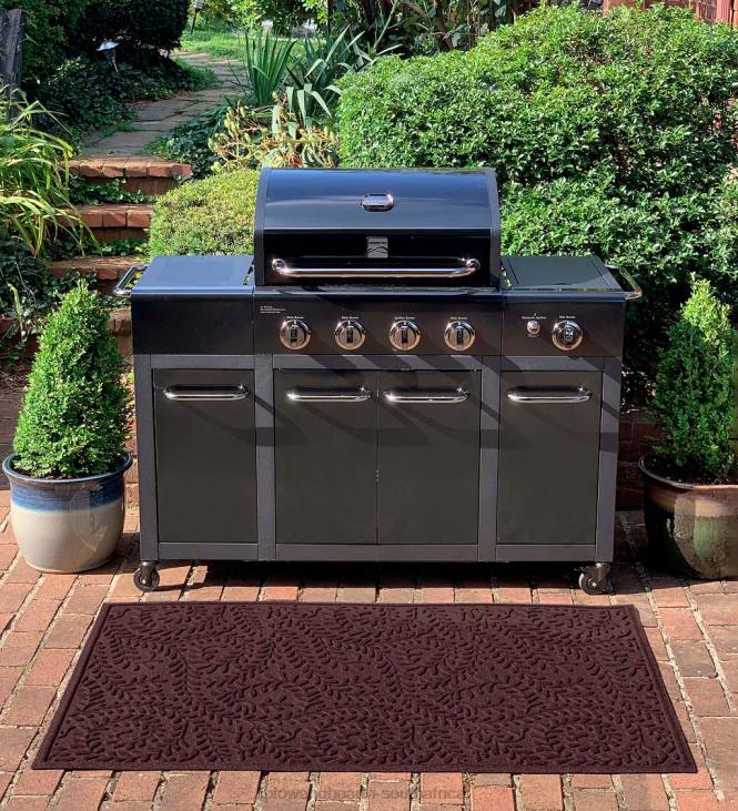 Yard & Garden Plow & Hearth Waterhog Boxwood Grill Mat - Bordeaux NFLB1069