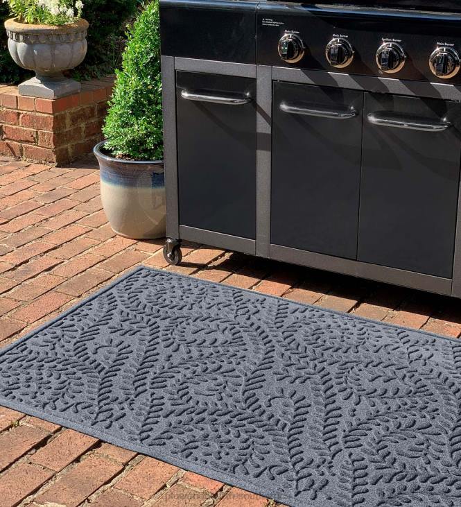 Yard & Garden Plow & Hearth Waterhog Boxwood Grill Mat - Bordeaux NFLB1069