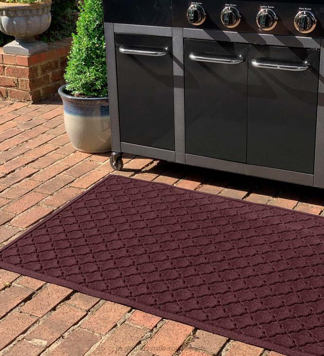 Yard & Garden Plow & Hearth Waterhog Cordova Grill Mat - Bordeaux NFLB1061