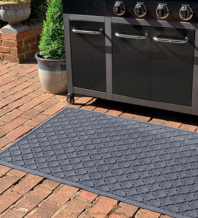 Yard & Garden Plow & Hearth Waterhog Cordova Grill Mat - Bordeaux NFLB1061