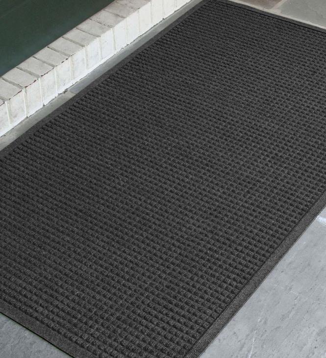 Yard & Garden Plow & Hearth Waterhog Indoor/Outdoor Cubes Doormat NFLB1057