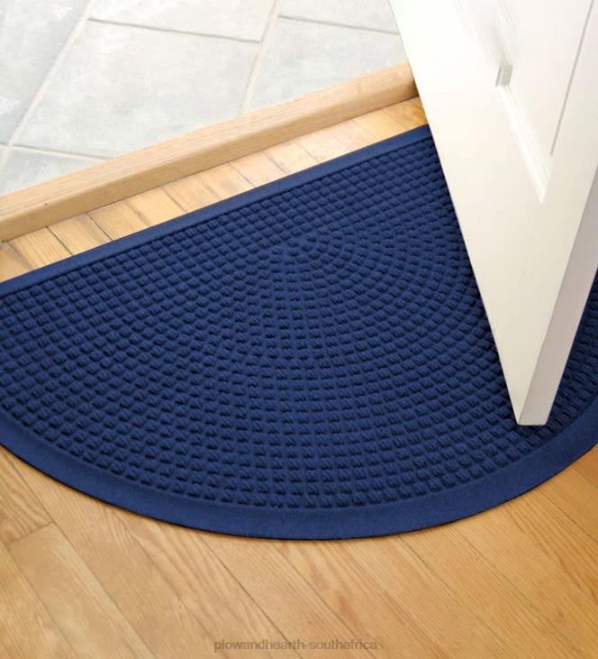 Yard & Garden Plow & Hearth Waterhog Indoor/Outdoor Cubes Doormat NFLB1057