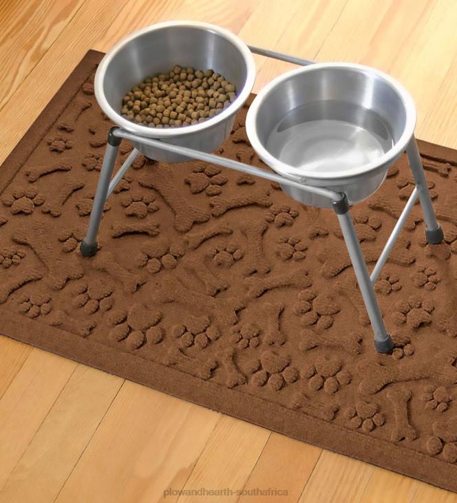 Yard & Garden Plow & Hearth Waterhog Paws and Bones Doormat NFLB1036