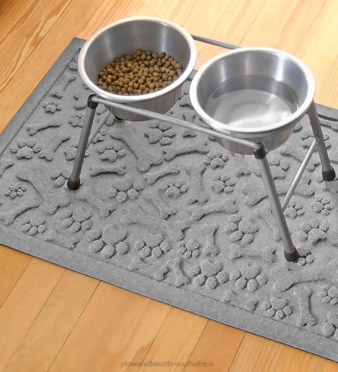 Yard & Garden Plow & Hearth Waterhog Paws and Bones Doormat NFLB1036