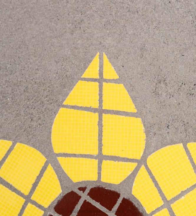 Yard & Garden Plow & Hearth Mosaic Stepping Stone - Yellow NFLB691