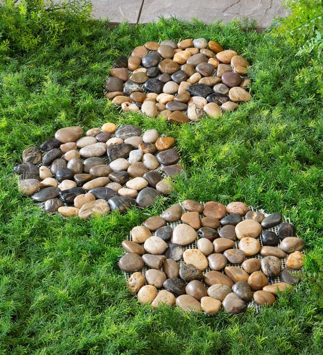 Yard & Garden Plow & Hearth Natural River Rock Stepping Stones with Flexible PVC Backing, Set of 3 NFLB688